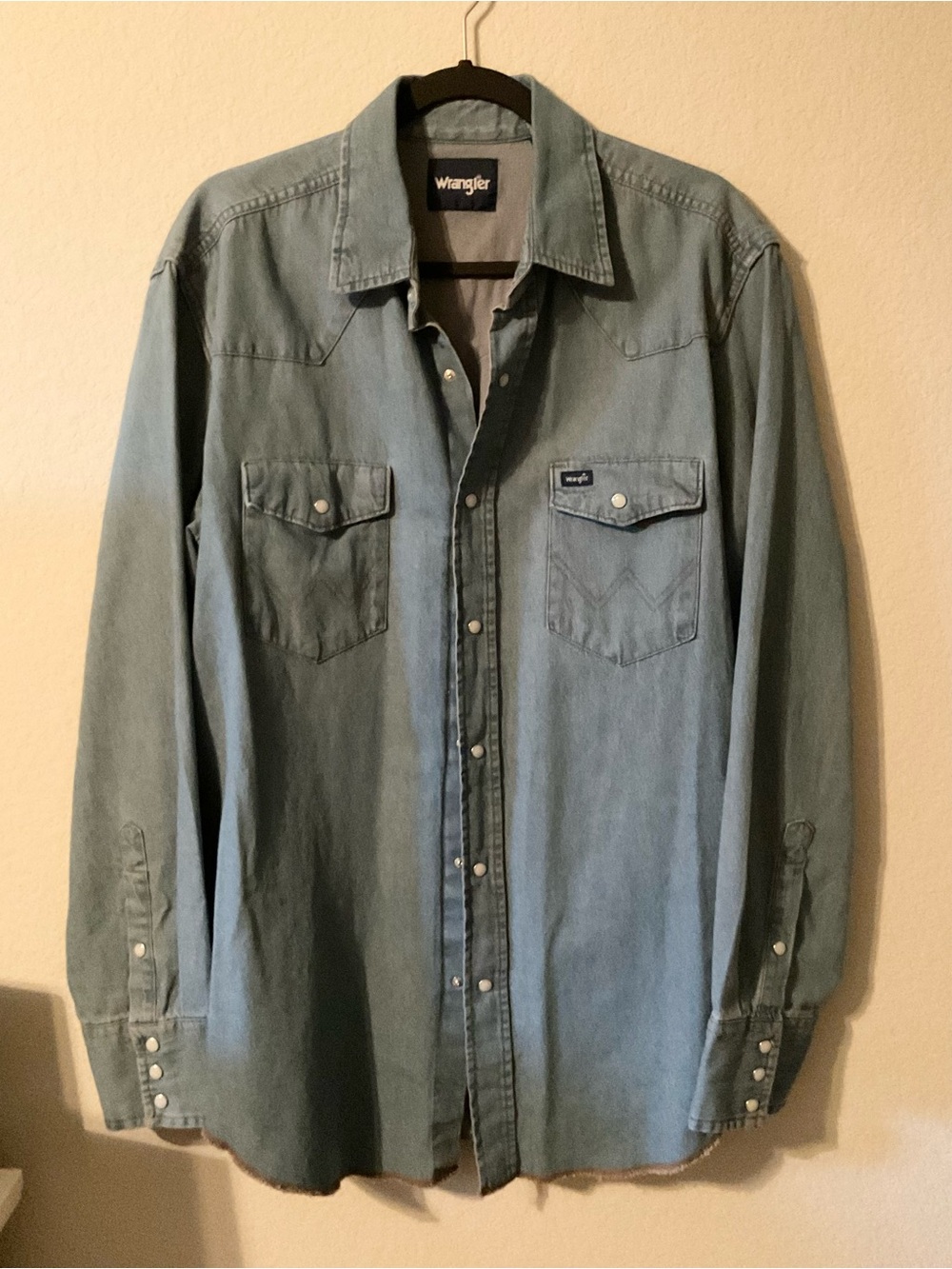 Wrangler Blue Denim Western Shirt with Snap Pockets